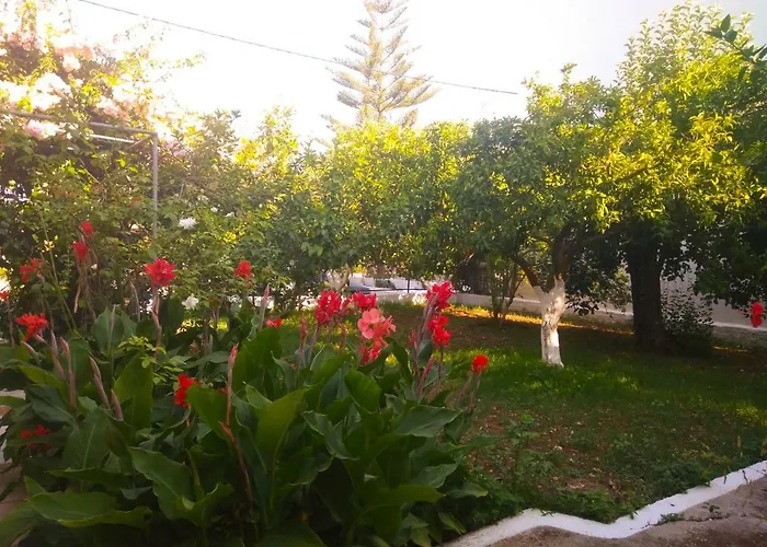 公寓 House With Garden Near The Sea