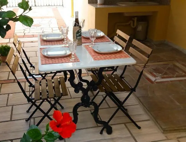 House With Garden Near The Sea * Agia Efimia