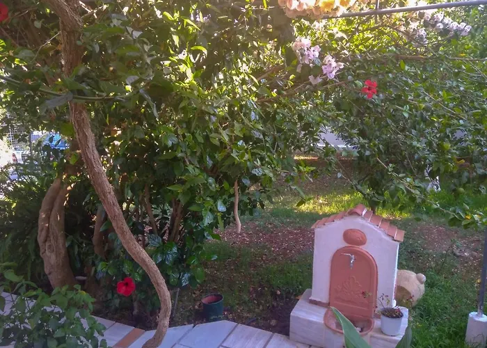 House With Garden Near The Sea * Agia Efimia