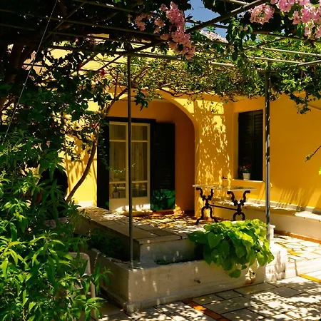 Appartement House With Garden Near The Sea *