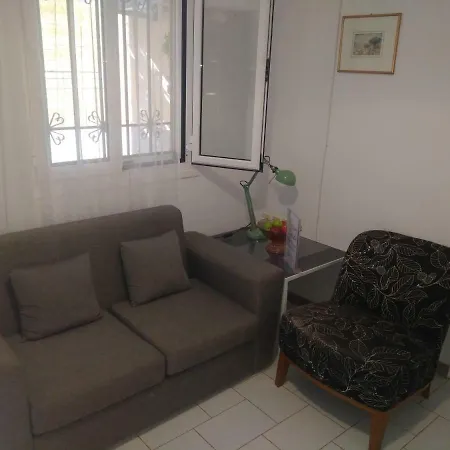 House With Garden Near The Sea Apartamento *