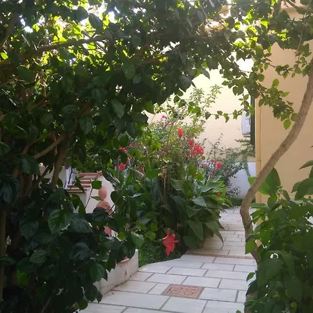 House With Garden Near The Sea Appartement