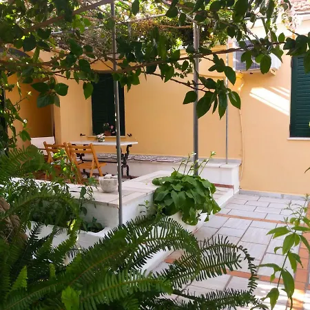 House With Garden Near The Sea * Agia Efimia