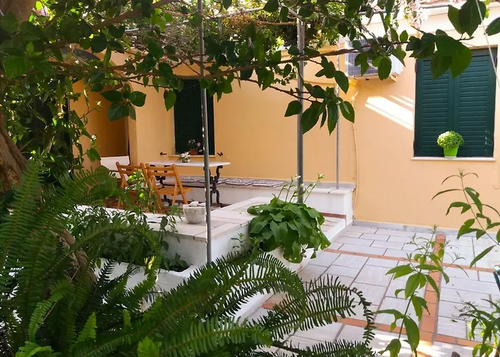 House With Garden Near The Sea * Agia Efimia